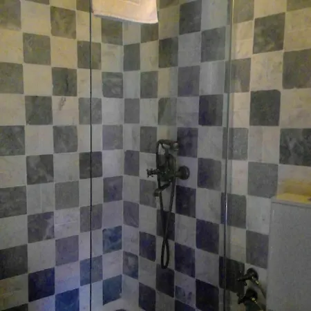 ホテル Sultan キラズリ